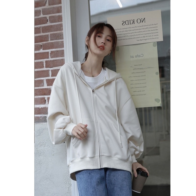 

2021 new early autumn Korean version 100 Da leisure loose little man hooded sweater coat women's small fragrance Chao, Apricot