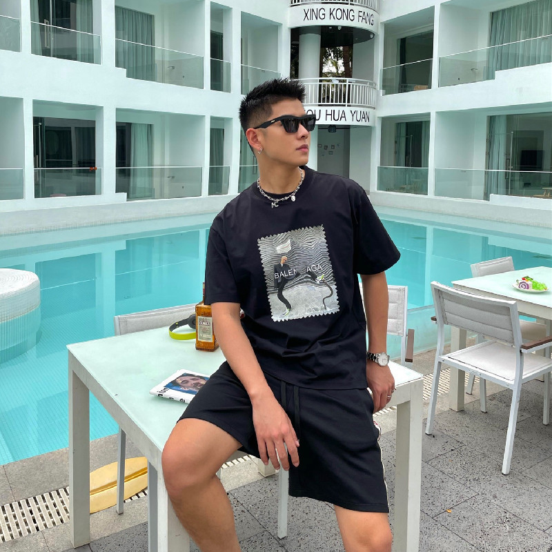 

Tested 21 summer Paris short sleeve T-shirt Abstract men stamp print loose round neck casual men's and women's top, White;black