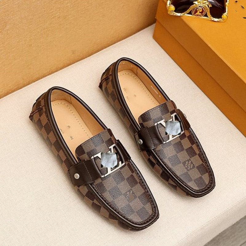 

23 Model L Mens Red Bottoms Shoes Designer Low Flat Rivets Embroidery Man Business Banquet Dress Shoe Luxury Patent Suede Stylist Spikes Genuine Leather Sneaker, Only box