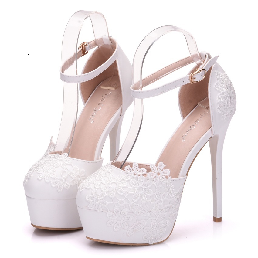 

Slippers 2021 spring white lace round head bridal sandals large size stiletto single shoes banquet dress bridesmaid wedding women