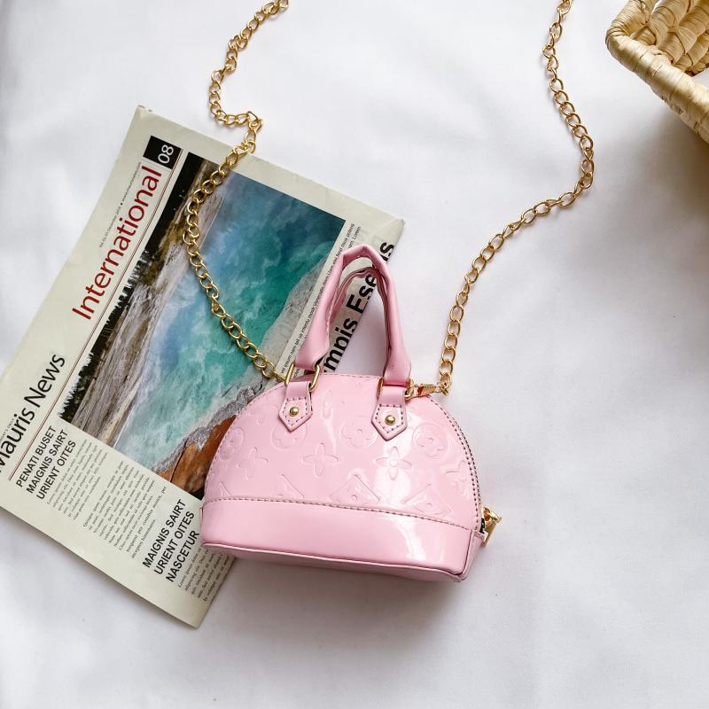 

child Handbags Shell bag fashion spring tide Girl Korean version Patent leather Glossy Mini portable Crossbody Chain bags, Orange