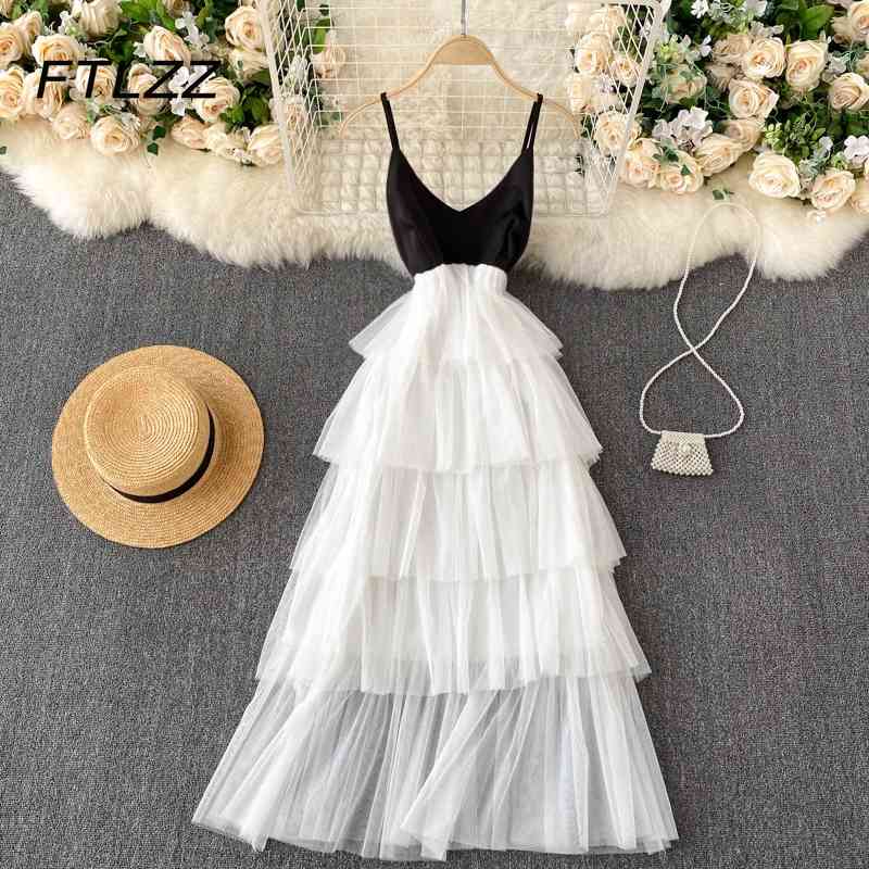 

Korean Layer Mesh Dress for Women Sexy V Neck Spaghetti Strap Patchwork Lace es Ladies Elegant Summer Boho Vestidos 210602, White