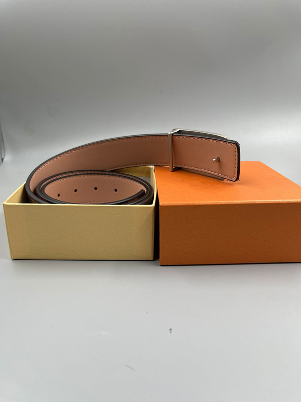 

2021 Fashion Big buckle genuine leather belt with box designer men women high quality mens belts AAA209, Black;brown
