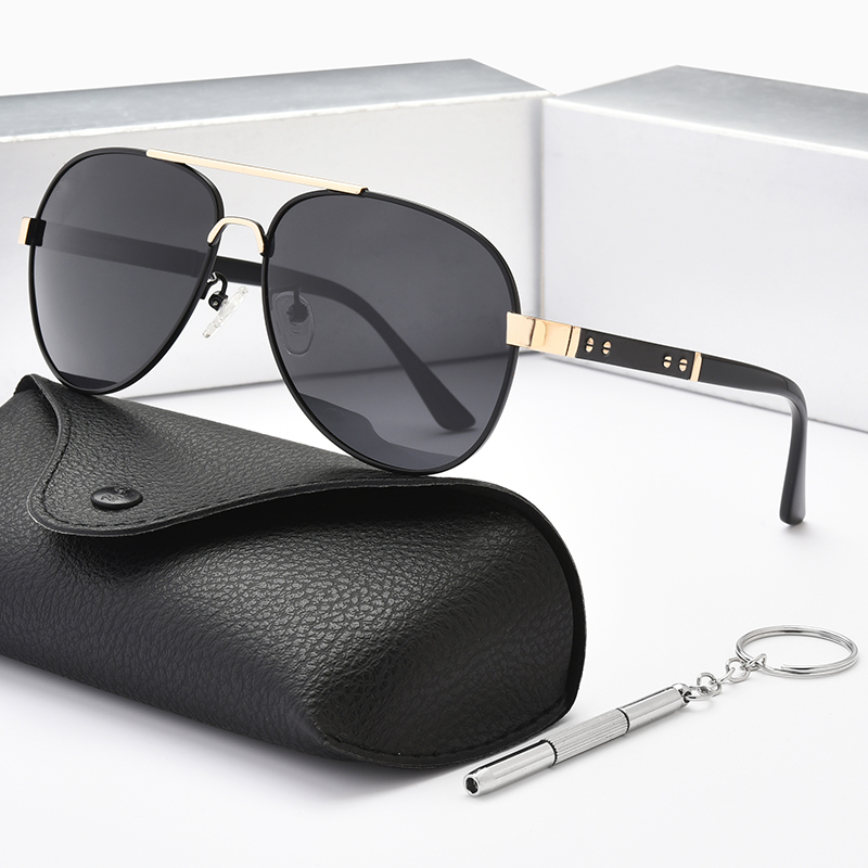 

2021 brand rimless oversized sunglasses men and women driving goggles polarized glasses uv400 anti-ultraviolet sun visor with box 8101, White;black