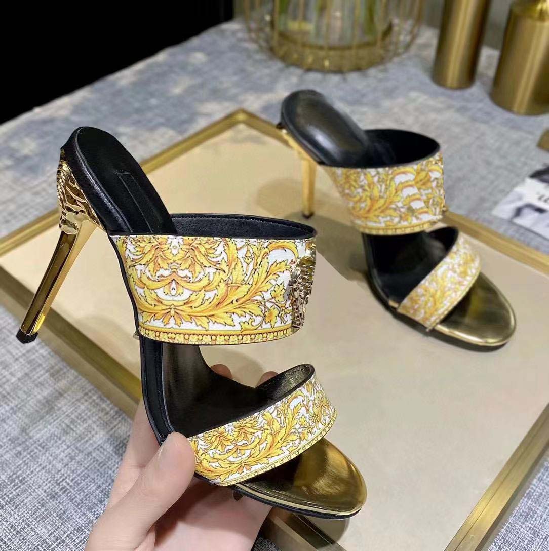 

2021 Luxury designer fashion shoes summer sandals high Block heel open toe party woman pump Woman's Sandals with Correct Flower Box DustBag large size 35-42, Size run small