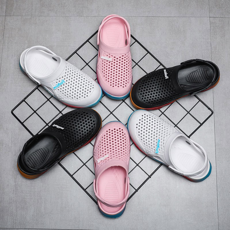 

Top Qaulity Men Womens Trainers Sports Size Cross-border Summer Slippers Thick-soled Beach Shoes Couple Hole Shoe Outdoor Baotou Sandals Code:25LL-7790, 52655