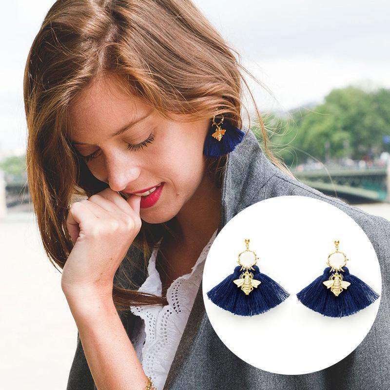 

Dangle & Chandelier 2022 Arrival Modern Chic Gold Bee Royal Blue Tassel Statement Earrings For Women Bohemian Short, Silver