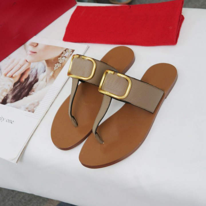 

2021 High Quality Classic Ladies Luxury Designer High Heel lvlouis Sandals Fashion Sandals Beach Slippers Platform flip flops Valentin, Black