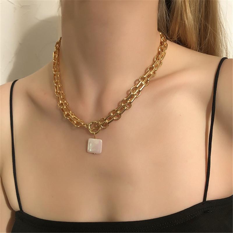 Pendant Necklaces Geometric Square Resin For Women With Short Collarbone Chain Around A Gold Neck Necklace-image-699778657