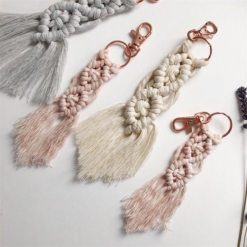 

Personalized Newest Creative Irregular Tassel Bohemian keychain Cute Cotton Rope weave Bag Decoration Macrame Pendant Keychain82 Q2