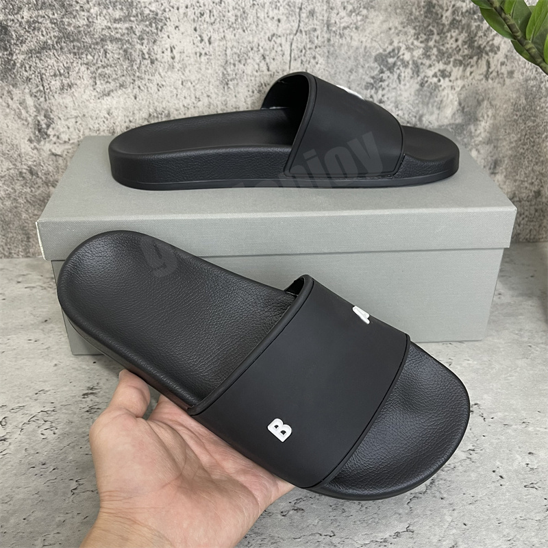 

[With Box] Top Quality Women Men Slides Summer Slippers Beach Indoor Flat Sandals Flip Flops Spike Sandal EUR 36-46, Black