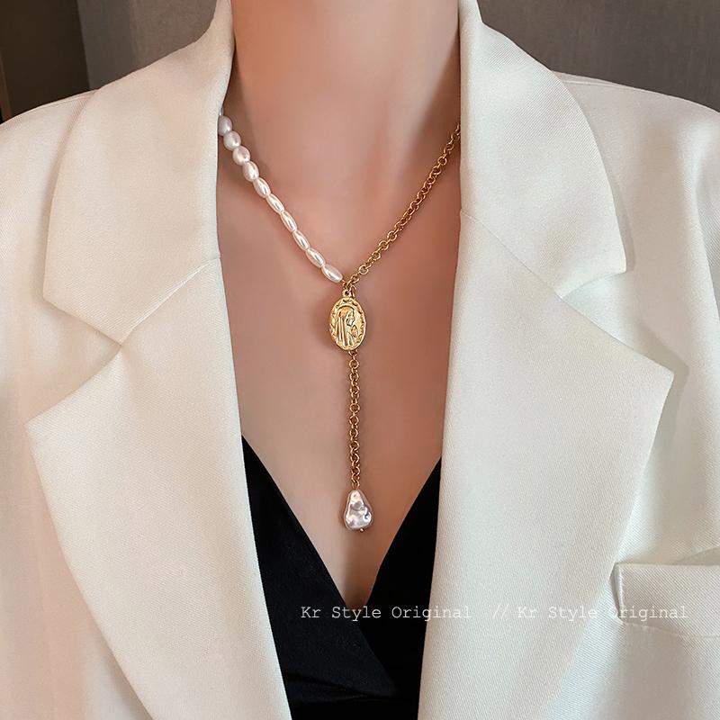 

Chains Pearl Metal Wafer Necklace Luxury Niche Neck Chain Ins Cold Wind Clavicle Pendant Online Celebrity Jewelry Hipster, Silver