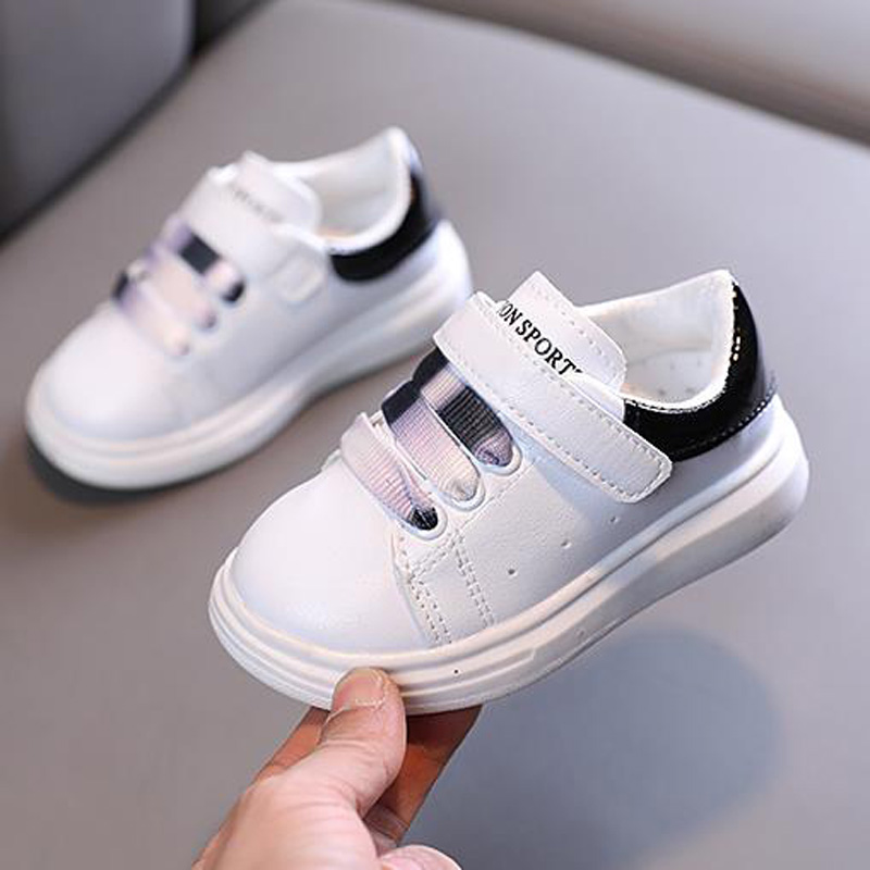 

Top Quality Boy Girl First Walkers Oblique Designer Casual Shoes Fashion Outdoor Platform Soft Breathable Technology Canvas Flat Trainers Baby Sneakers With Box, Green