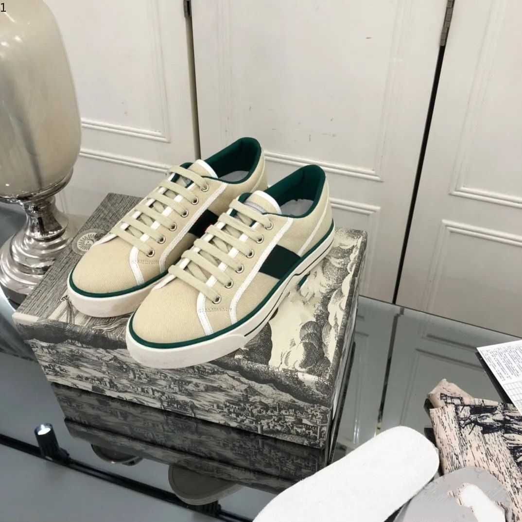 

Ace Bee Stripes Shoe Walking Sports Trainers Tiger Men Women Sneaker Casual Shoes Luxury Snake Designer Low Top Leather Sneakers Rtt157