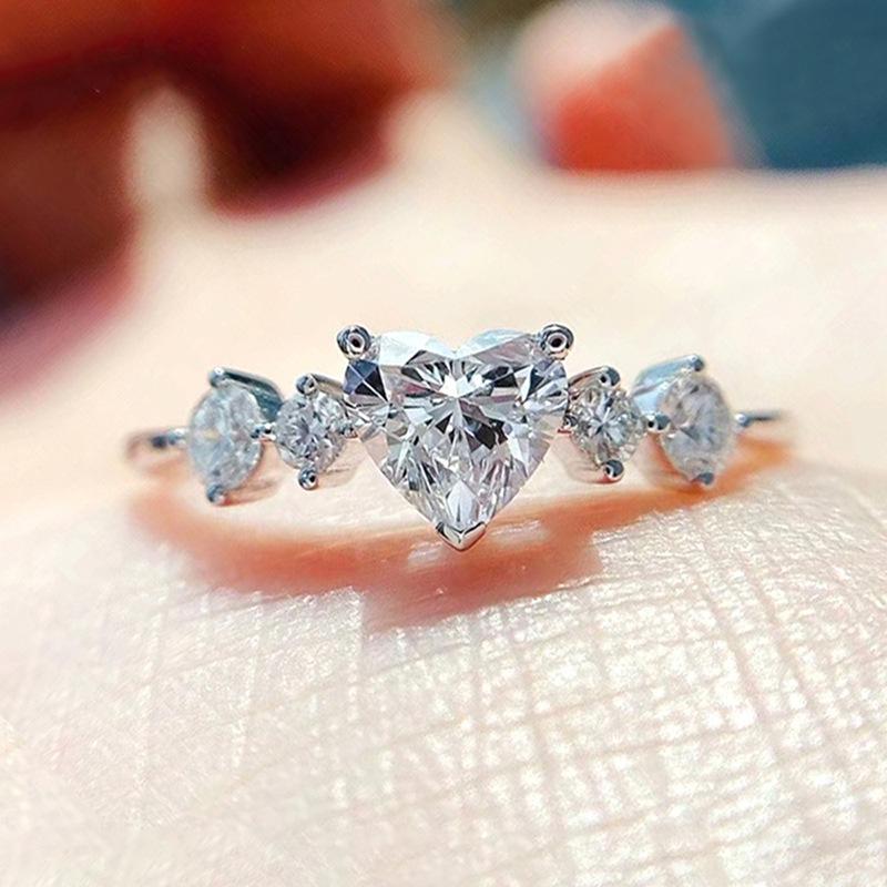 

Wedding Rings Luxury Heart Shaped Zircon Engagement For Women Promise Gift Couples Accessories Lady Weeding Jewelry