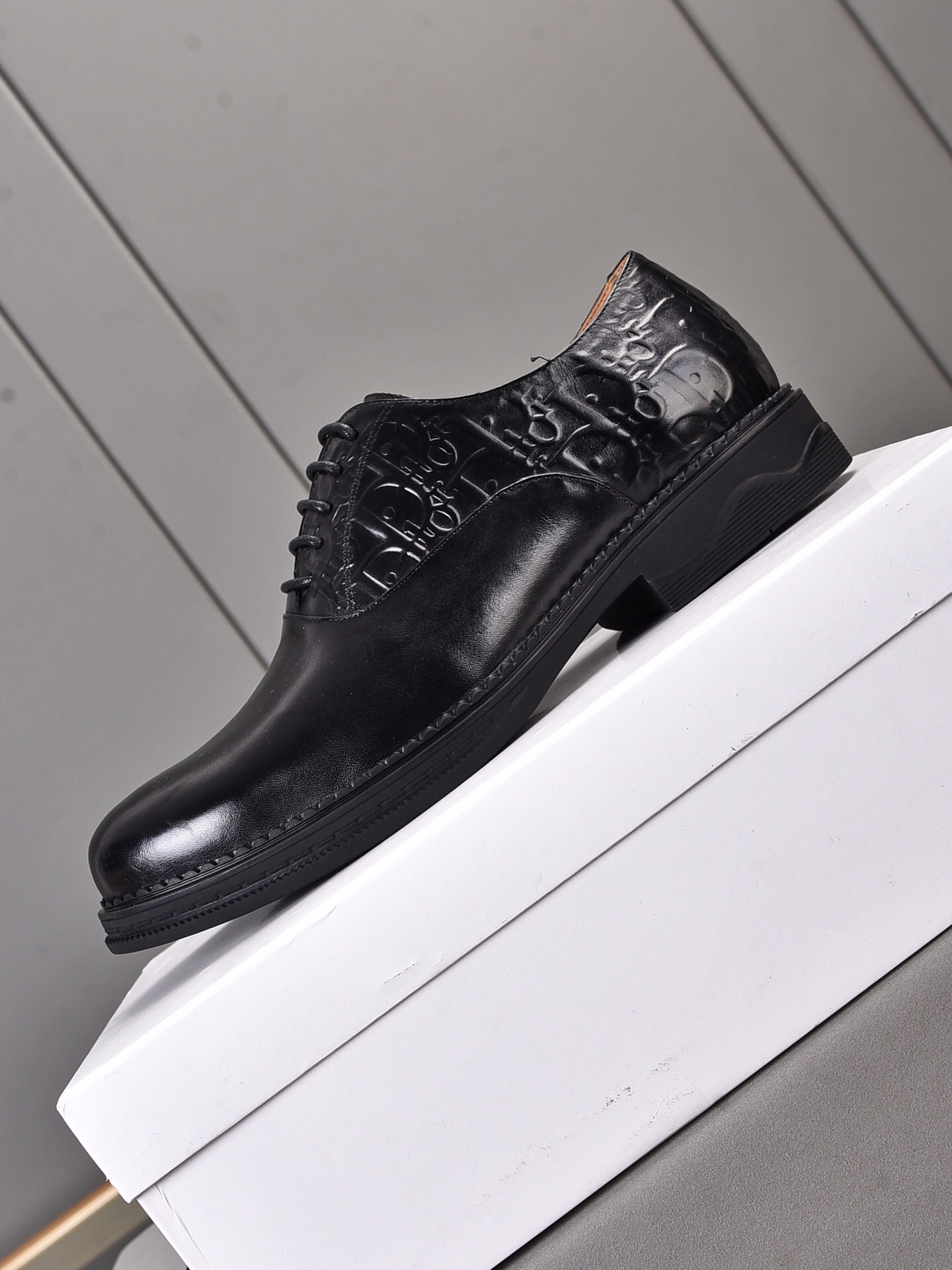 

Fashion elegant men's oxford shoes formal office business genuine leather flats men brand designer dress shoes size 38-45, Black