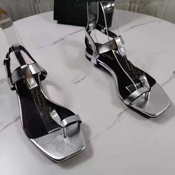 

Women sandal Designer summer Metal Y Flat heel beach cool slides Genuine leather shoes female fashion dress wedding mules size 42 43 WIth box