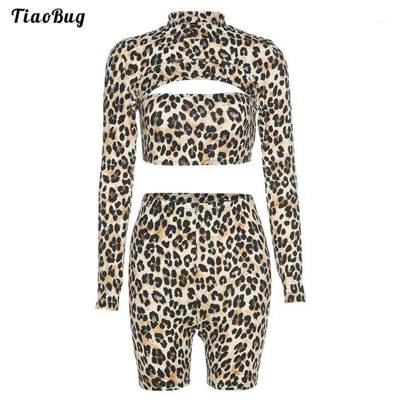

Yoga Outfit Spring Summer Women Leopard Print 2Pcs Sportswear Stand Collar Long Sleeve Hollow Out Keyhole Cropped Top Shorts Set