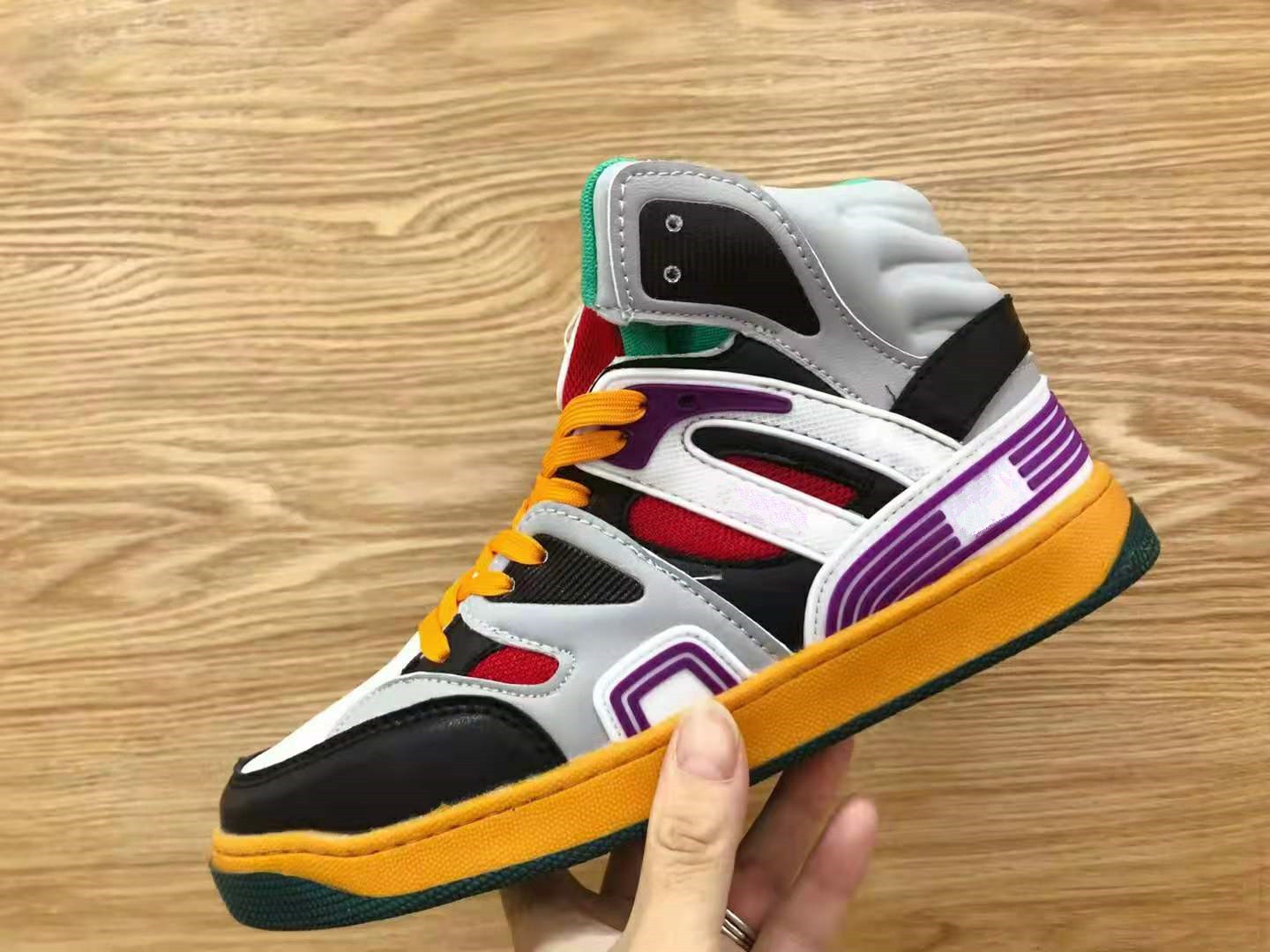 

Men Women Skateboard Shoes Design Fashion High Top Lace-Up Leather Casual Sports Shoe Comfortable Unisex Zapatos Sneakers Size 36-44