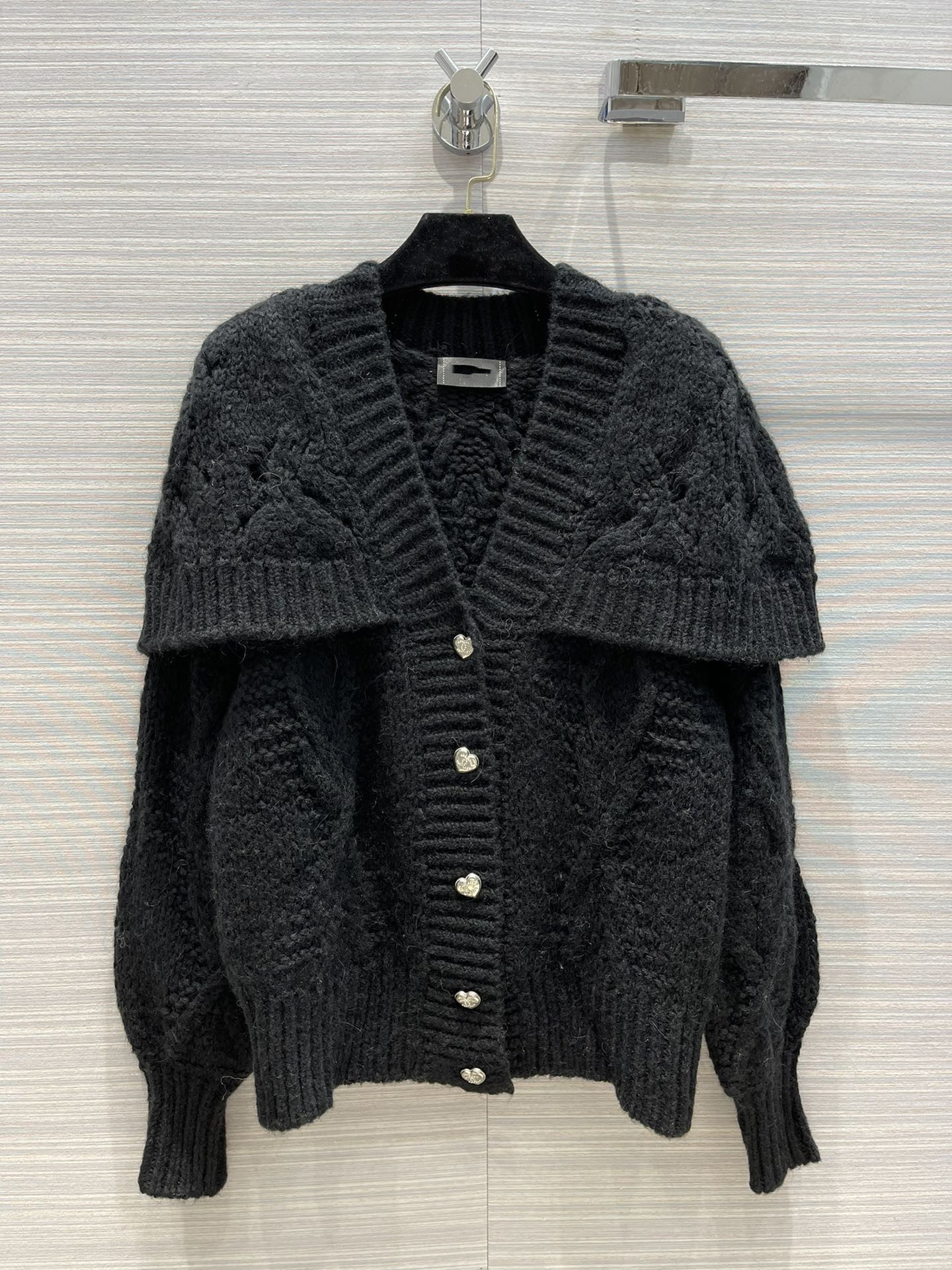 

Milan Runway Sweaters 2021 Autumn Long Sleeves V Neck Women' Sweater High End Jacquard Cardigan Designer Coats 0822-8, White