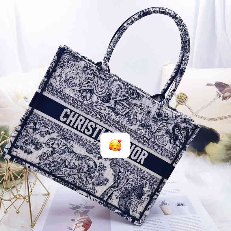

Classic Designer Handbags Christian Series Star Zoo Blue Tiger Tote Bag Embroidered Sewing Handbag Single Shoulder Computer Student