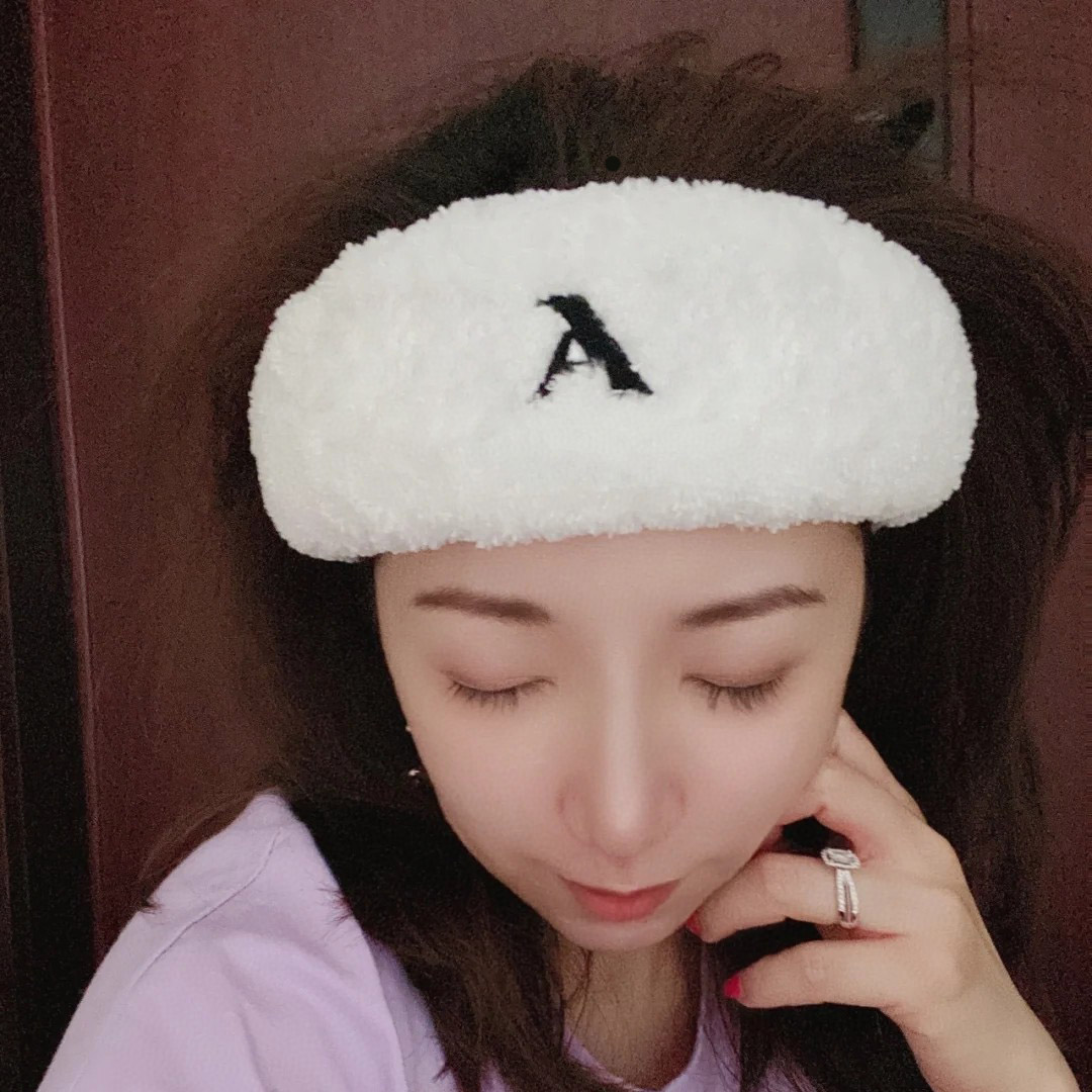 

Headbands fashion lady hair jewelry women classic faux fur letter pattern headband casual girls style
