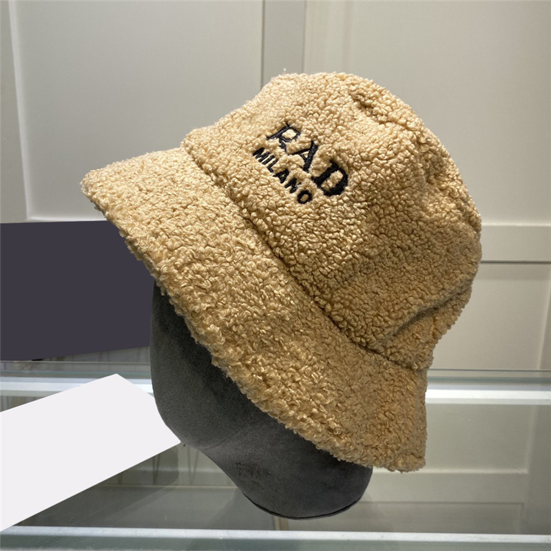

Mens Womens Designer Woolen Bucket Hats Triangle Men Women Luxurys Designers Bucket Hat Lambwool Caps Letter Casquette Chapeau 21112602V, P03