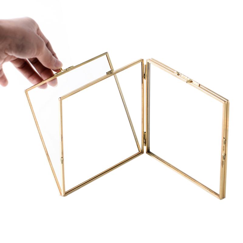 

Frames Folded Double-Sided Glass Metal Po Frame, Botanical Specimen Holder, Electroplated Gold-Covered Display Stand