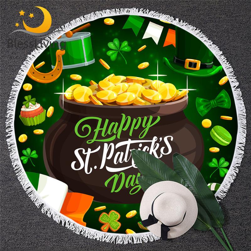 

BlessLiving St. Patrick's Day Beach Towel Shamrocks Microfiber Holiday Elements Playa Toalla Green Lucky Round 150cm