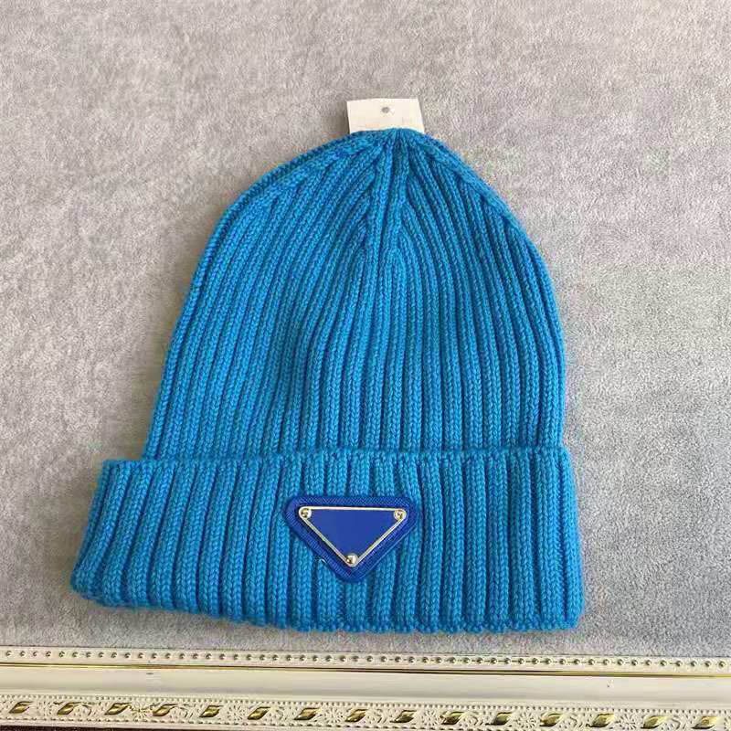 

2021 Fashion designers Beanie classic letter badge Skull Cold cap Man Woman Warm Fall Winter Fitted Unisex 7 Color hats Good Quality, Black