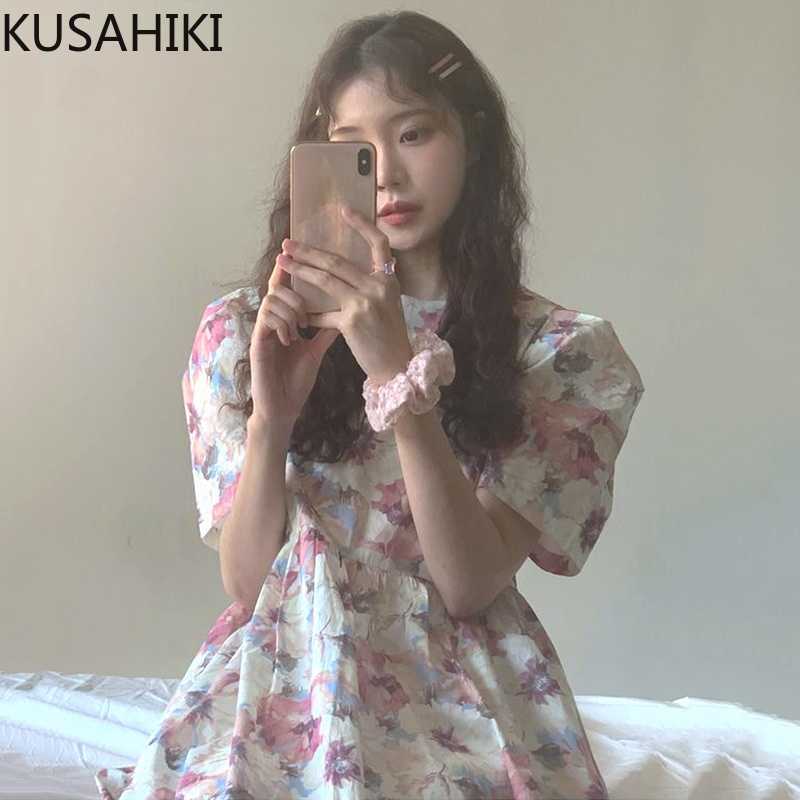 

KUSAHIKI Korean Chic Floral Woman Dress Summer Puff Sleeve O-neck Vestido Femme Sweet Folds High Waist A-line Dresses 6H672 210602, Photo color
