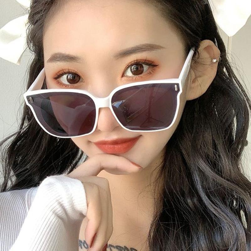 

Sunglasses 2022 Brand Square Glasses Personalized Cat Eyes Colorful Trend Versatile Uv400 Curtain, White;black