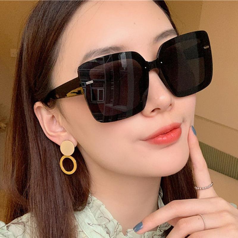 

Sunglasses Colorful Lens Square Oversized Women Vintage Large Frame Rice Nail Eyeglasses UV Trendy Female Driving