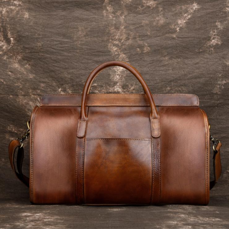 

2021 New European and American vegetable tanned leather large capacity travel baghead layer leather business trip men's bag retro hand bill of lading shoulder bag, Brown