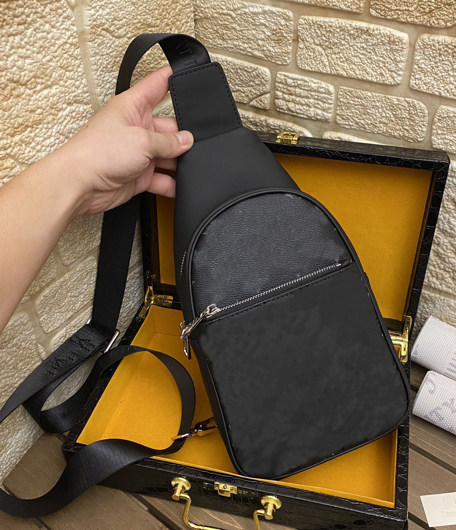 

2021 fashion sells high-quality men's bag leather shoulder bag32*18*8cm