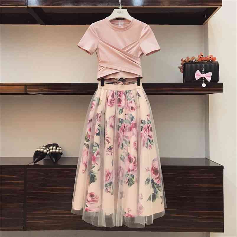 

Luxury Quality Summer Women Special Design T-shirt + Beautiful Floral Mesh Skirt 2 pcs sets Female Fashion Suits A257 210519
