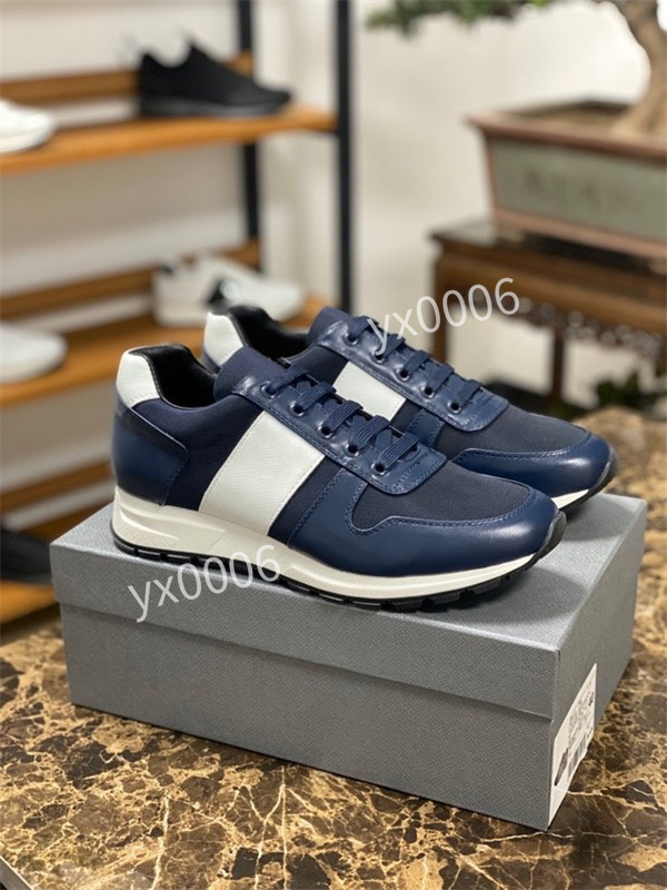 

2021 Screener Sneaker Women Men Designer Shoes beige Butter Dirty leather running vintage Red and Green Web stripe Bi-color rubber sole Classic xg210703, Choose the color