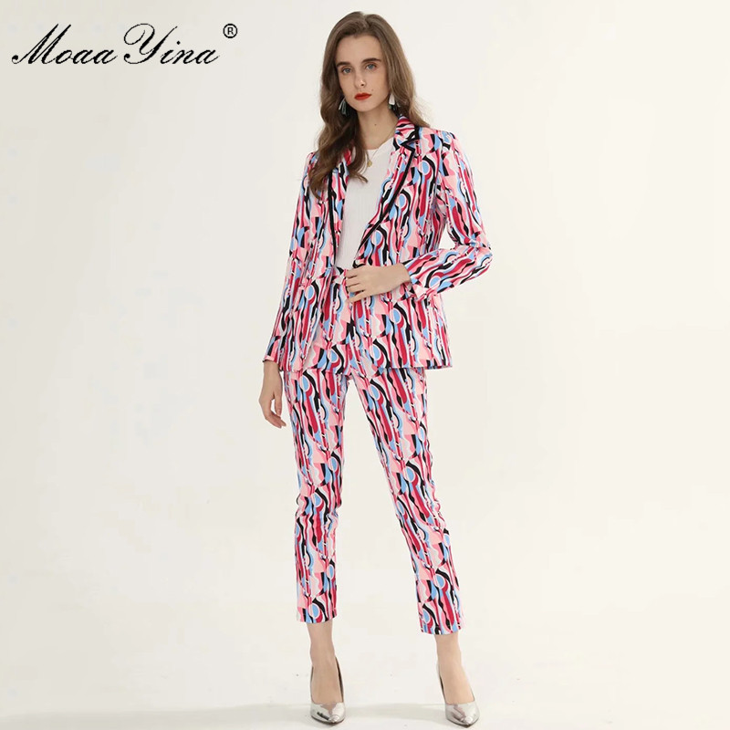 

Fashion Designer Set Spring Autumn Women' Long sleeve Suit Tops+3/4 pants Print High Street Elegant Two-piece set 210524, Multi