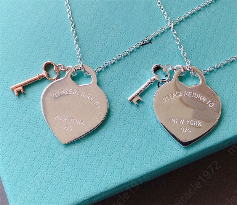 

Heart Necklaces Luxury Designer Necklace Pendant Necklace Gift Classic Womens Mens Fashion Gold Silver Luxurys Designer Jewelry key 21102851XS