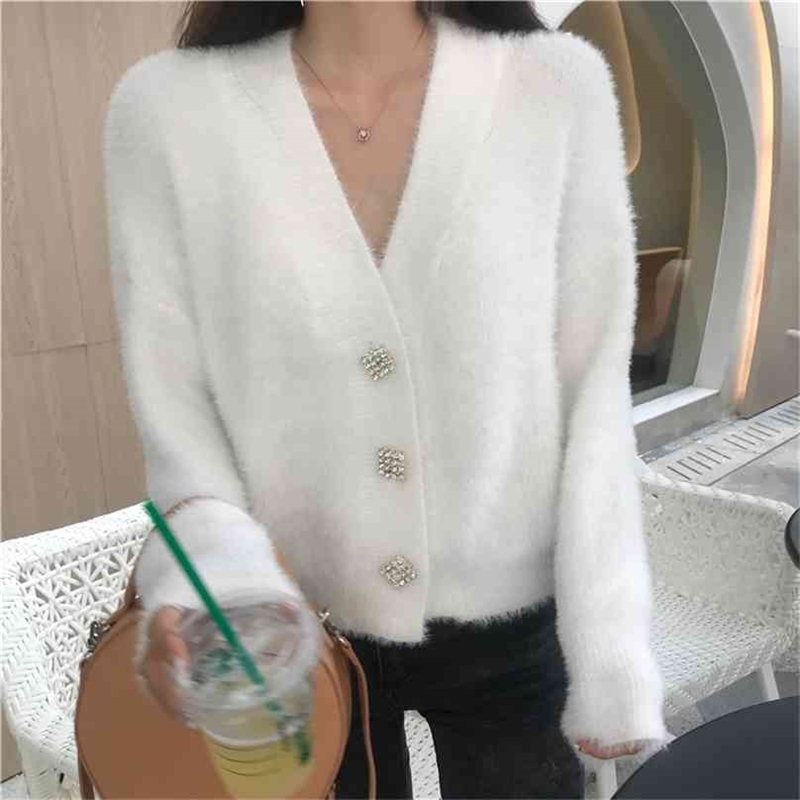 

Women Diamonds Button Sweater Autumn Knitted Coat Ladies Long Sleeve V Neck Cardigan Korean Single Breasted Fluffy Sweaters 210525, Beige