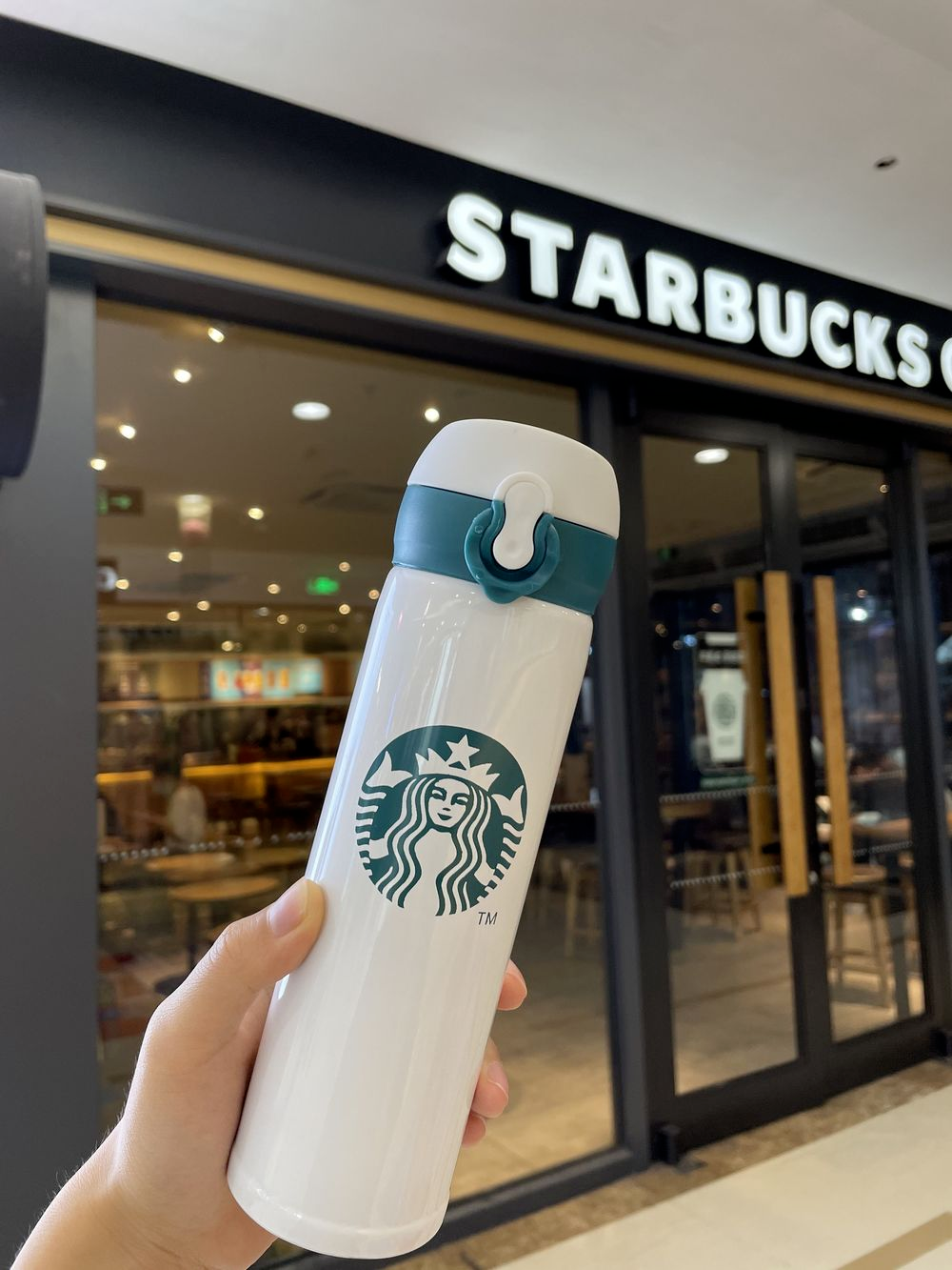 

High Quality Starw tumbler beverage cup Heat-resistant 50 pieces 500ML sizes Venti 17 fl oz starbucks cups bulk order buy sale wholesale starbuck mugs you are here 2021, Shipping fee(do not choose)