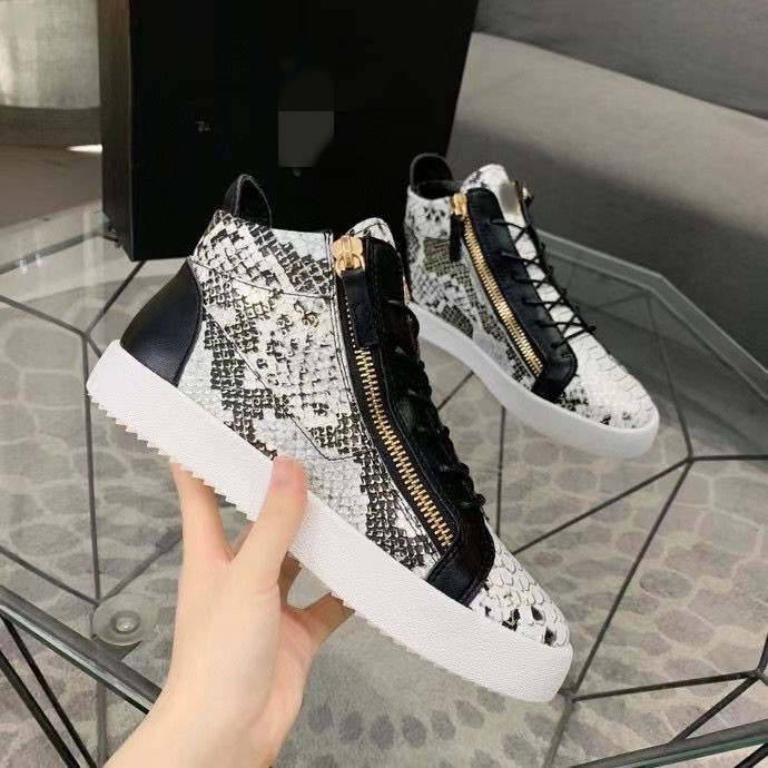 

Giuseppe Casual shoes Real leather Sneakers men shoes chaussures de designer Loafers martin Frankie The crocodile grain diamond AA0002