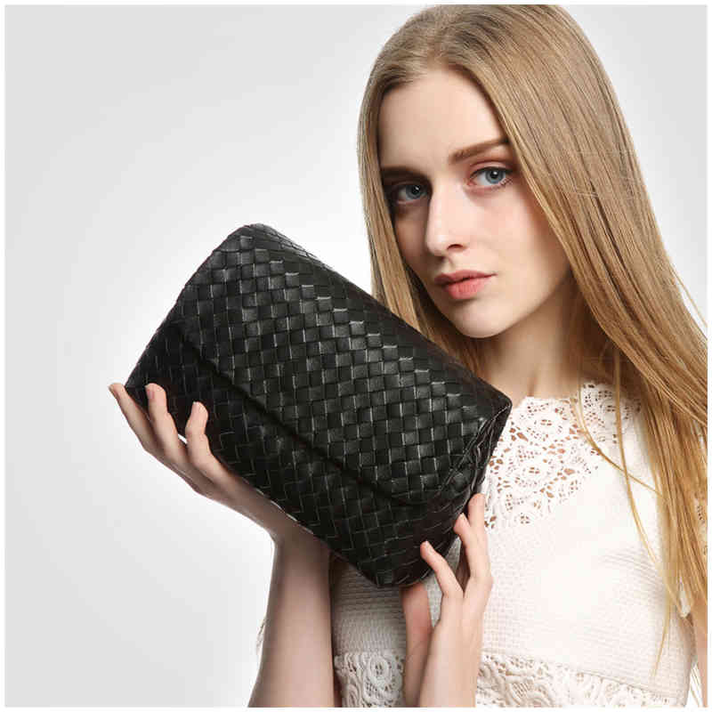 

Brand 2021 Women's Fashion Leather Shoulder Luxury Design 100% Sheepskin Woven High-End Messenger Bag Large Ca