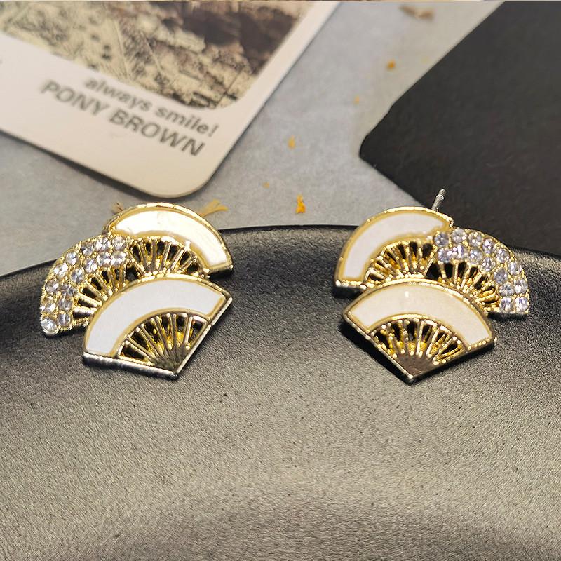 Stud Romantic Sweet Five-Pointed Star Rhinestone Fan-Shaped Earrings High-End Temperament Charm 2021 Pendientes-image-712025238