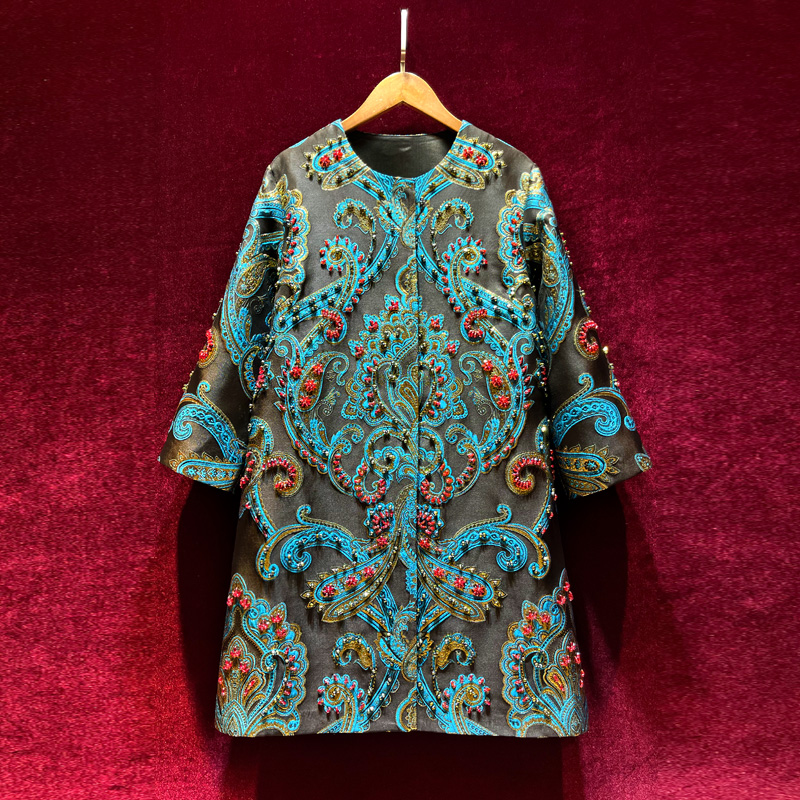 

European and American women' clothing winter 2022 new Long - sleeve heavy - beaded vintage jacquard print Fashionable trench, Blue