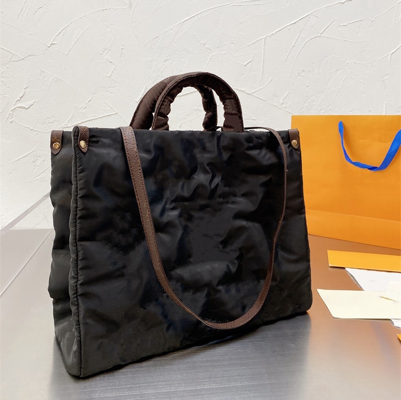 

2021 Designer Bags autumn winter original letter printing large Tote Bag fashion shopping handbag shoulder strap Crossbody 35 * 28cm, Black