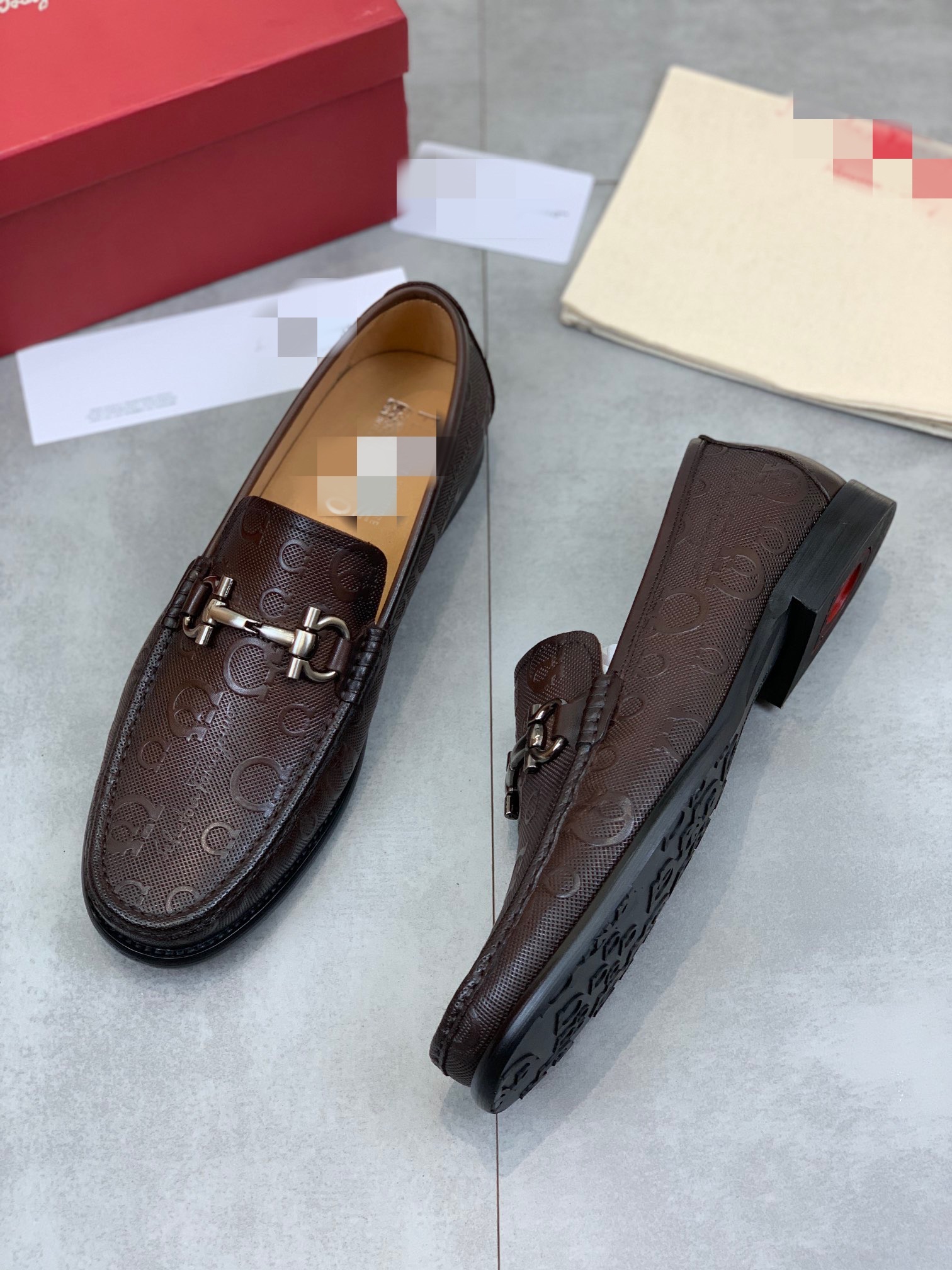 

2021 casual men designer shoes slip on top quality leather Luxury Mens dress shoe prom evening for gentlemen fast ship, Black