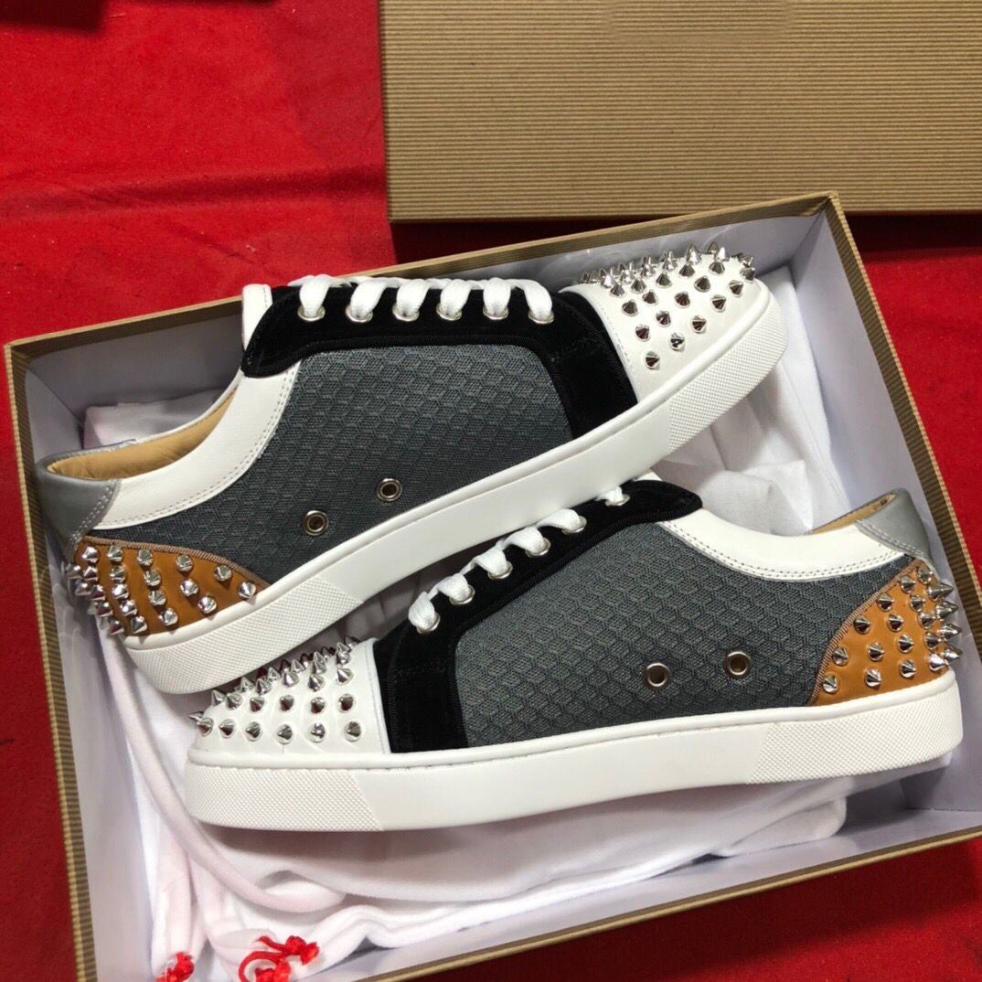 

Factory Wholesale Vieira 2 Spikes Orlato Sneaker Shoes Elegant Red Bottom Men Women Casual Walking Luxury Designer Outdoor Sports EU35-47, Black
