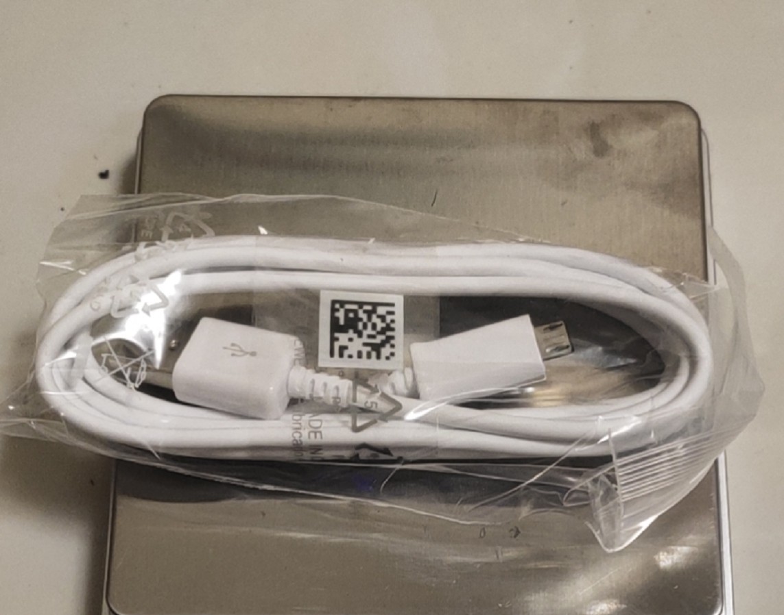 

Wholesale High Quality 1.5m 5ft Micro USB Fast Charge Cable Data Sync Charging Cord for Samsung Note 4 5 S6 S7 White
