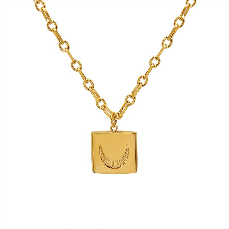 

Pendant Necklaces Stainless Steel Crescent Tag Necklace For Men Women Moon Pattern Mirror Polished Gold/Sliver Color Clavicle Chain